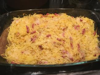 Courge spaghetti à la crème et au bacon
